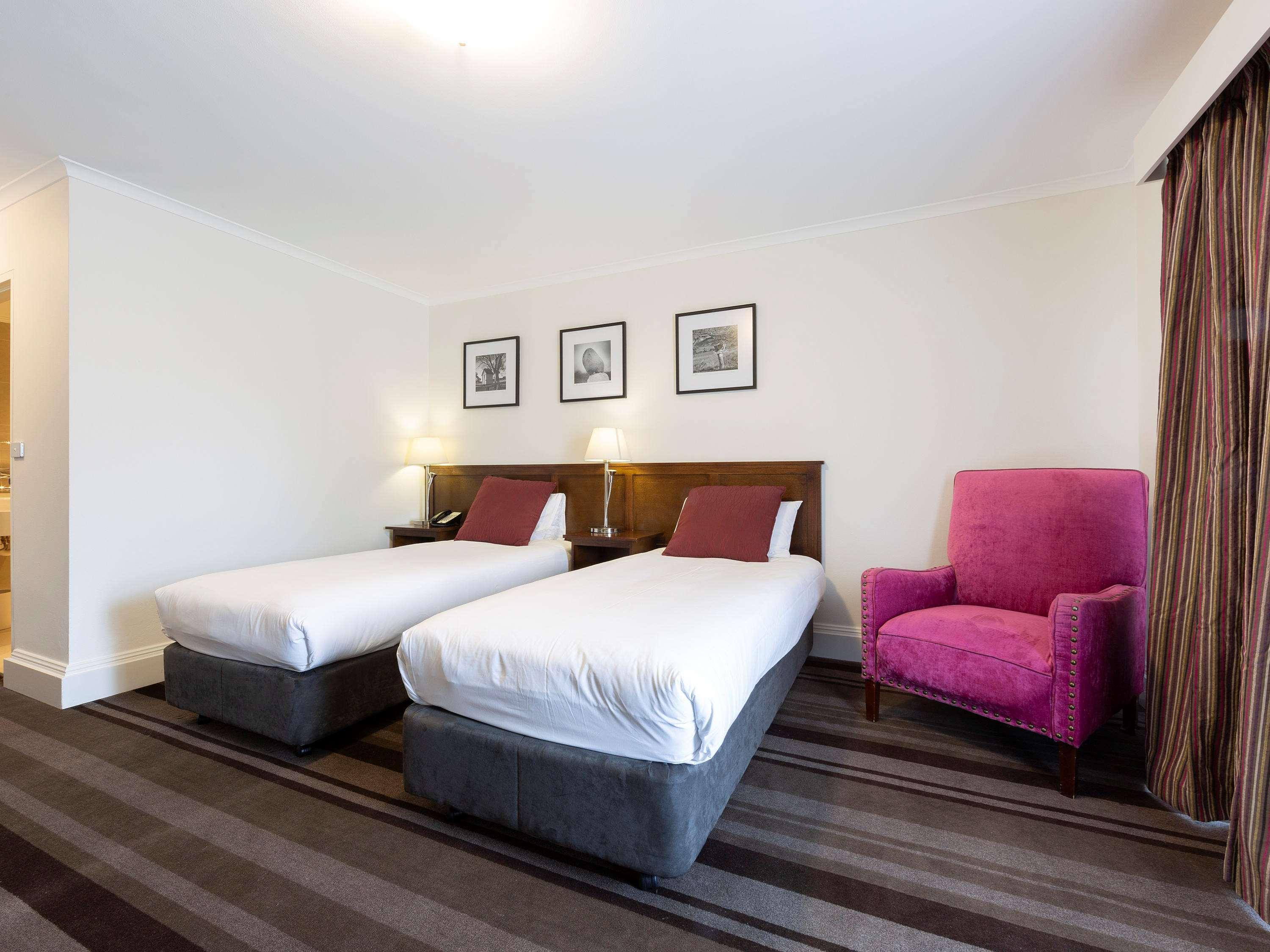 Mercure Канберра Экстерьер фото