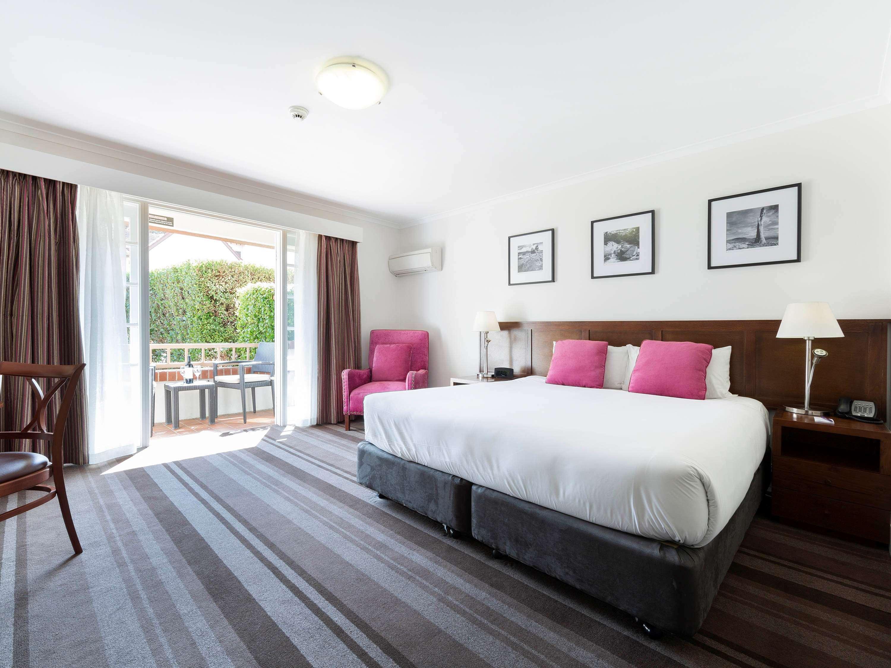 Mercure Канберра Экстерьер фото