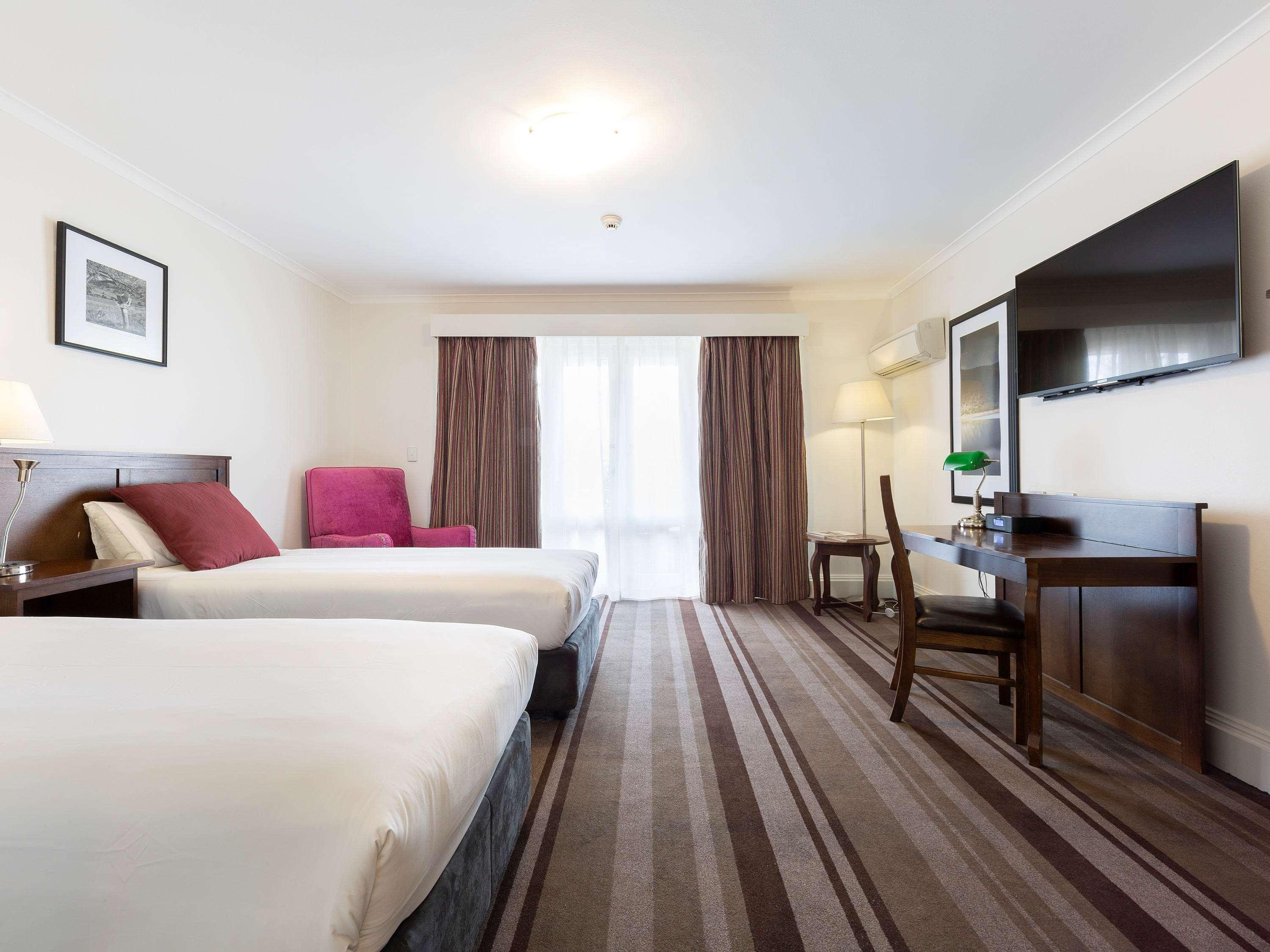 Mercure Канберра Экстерьер фото