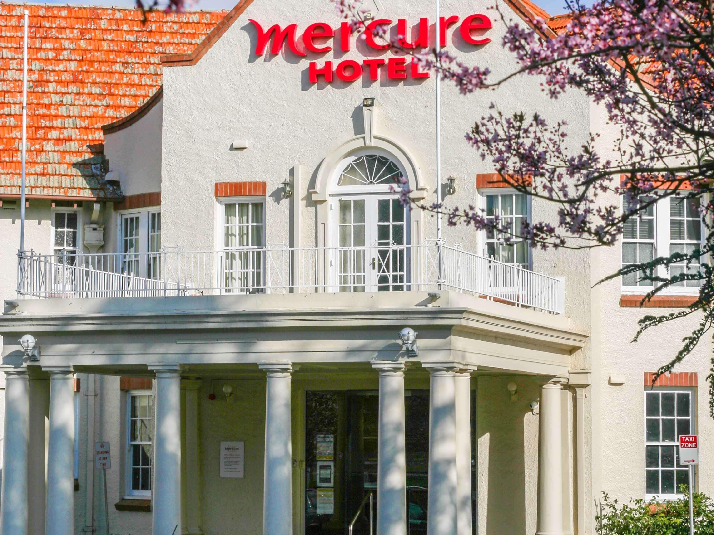 Mercure Канберра Экстерьер фото