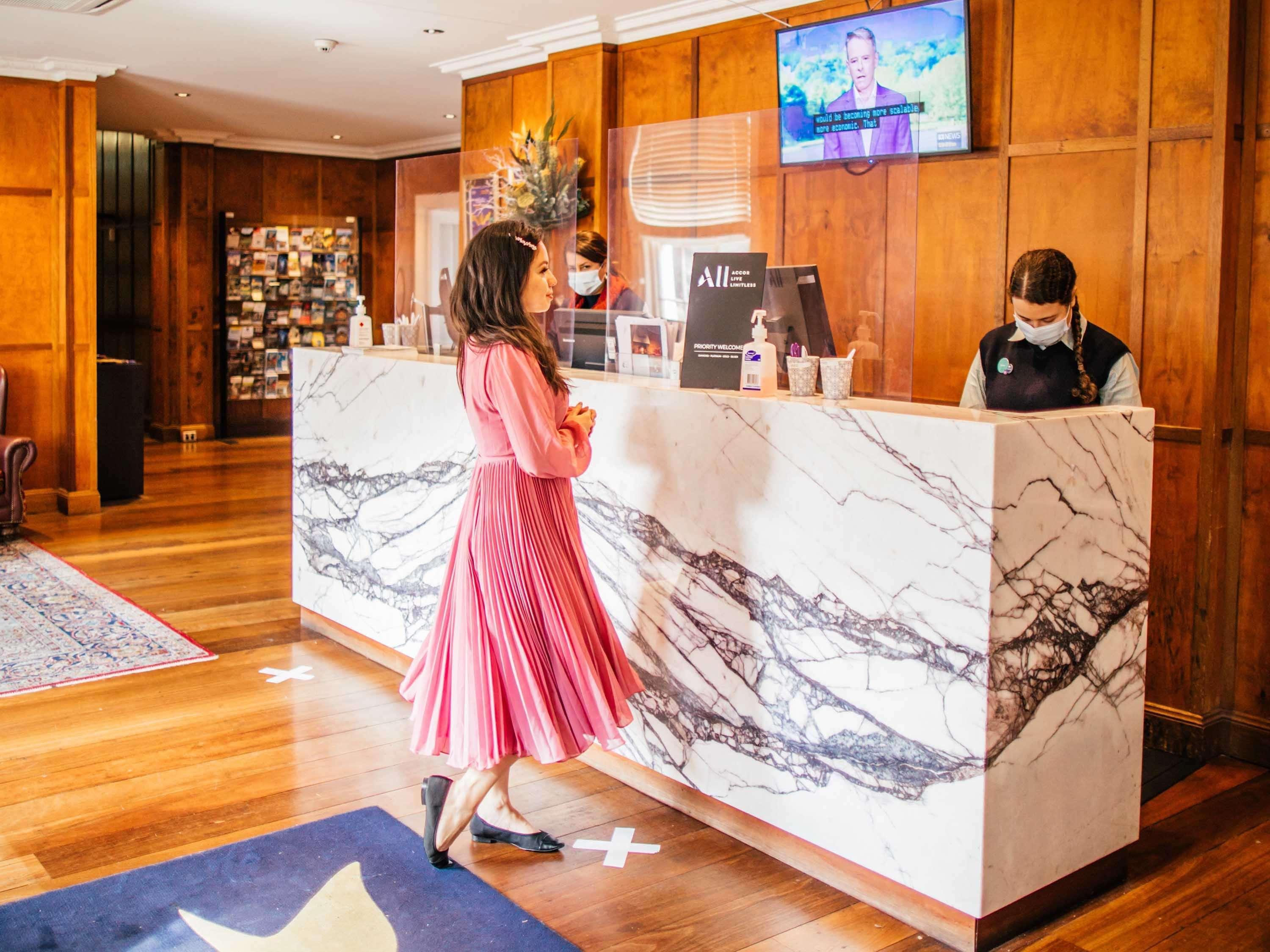 Mercure Канберра Экстерьер фото
