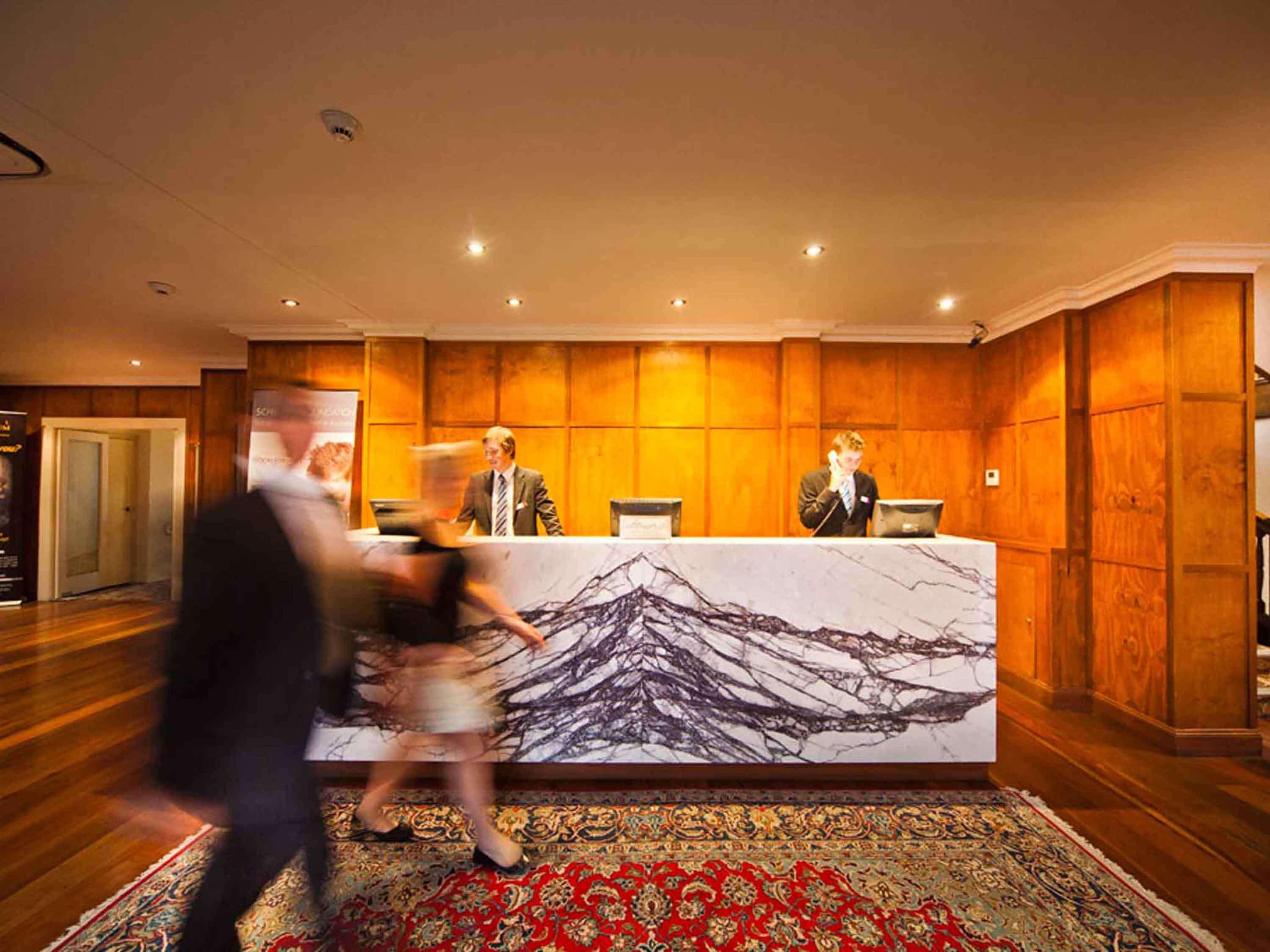 Mercure Канберра Экстерьер фото