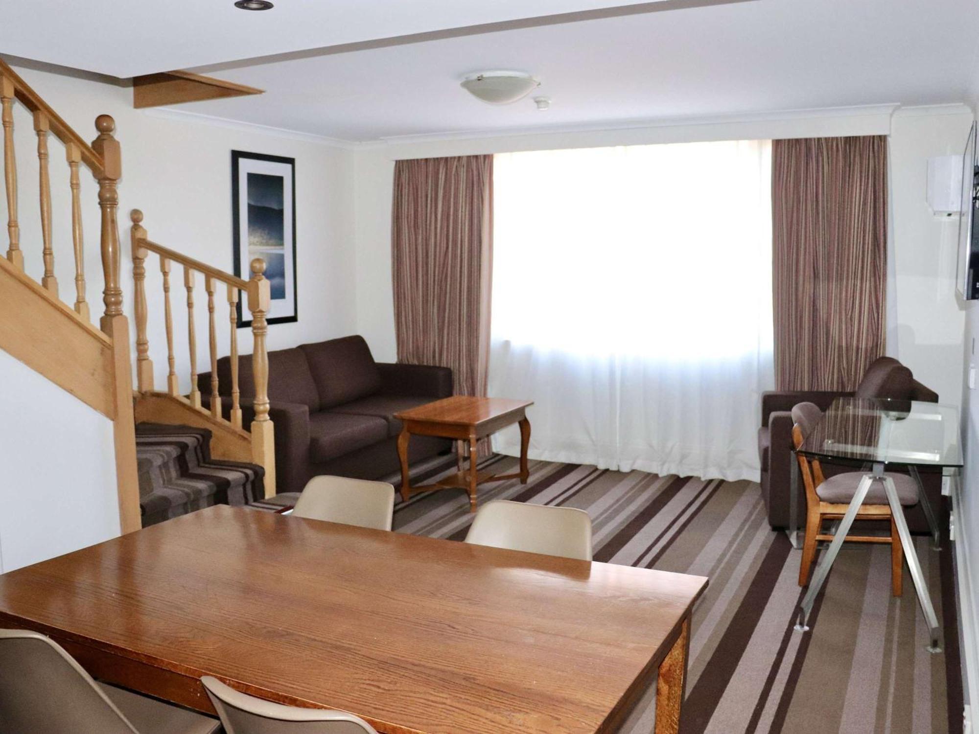 Mercure Канберра Экстерьер фото